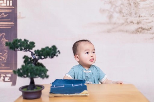 国内试管代生孕妈红眼病是一种常见的眼部疾病,通常表现为眼睛充血、疼痛、流泪等症状。对于试管代生孕妈来说,由于身体处于特殊时期,用药需要特别注意。本文将介绍试管代生孕妈红眼病的治疗方法和用药选择 国内试管代生孕妈红眼病是一种常见的眼部疾病,通常表现为眼睛充血、疼痛、流泪等症状。对于试管代生孕妈来说,由于身体处于特殊时期,用药需要特别注意。本文将介绍试管代生孕妈红眼病的治疗方法和用药选择